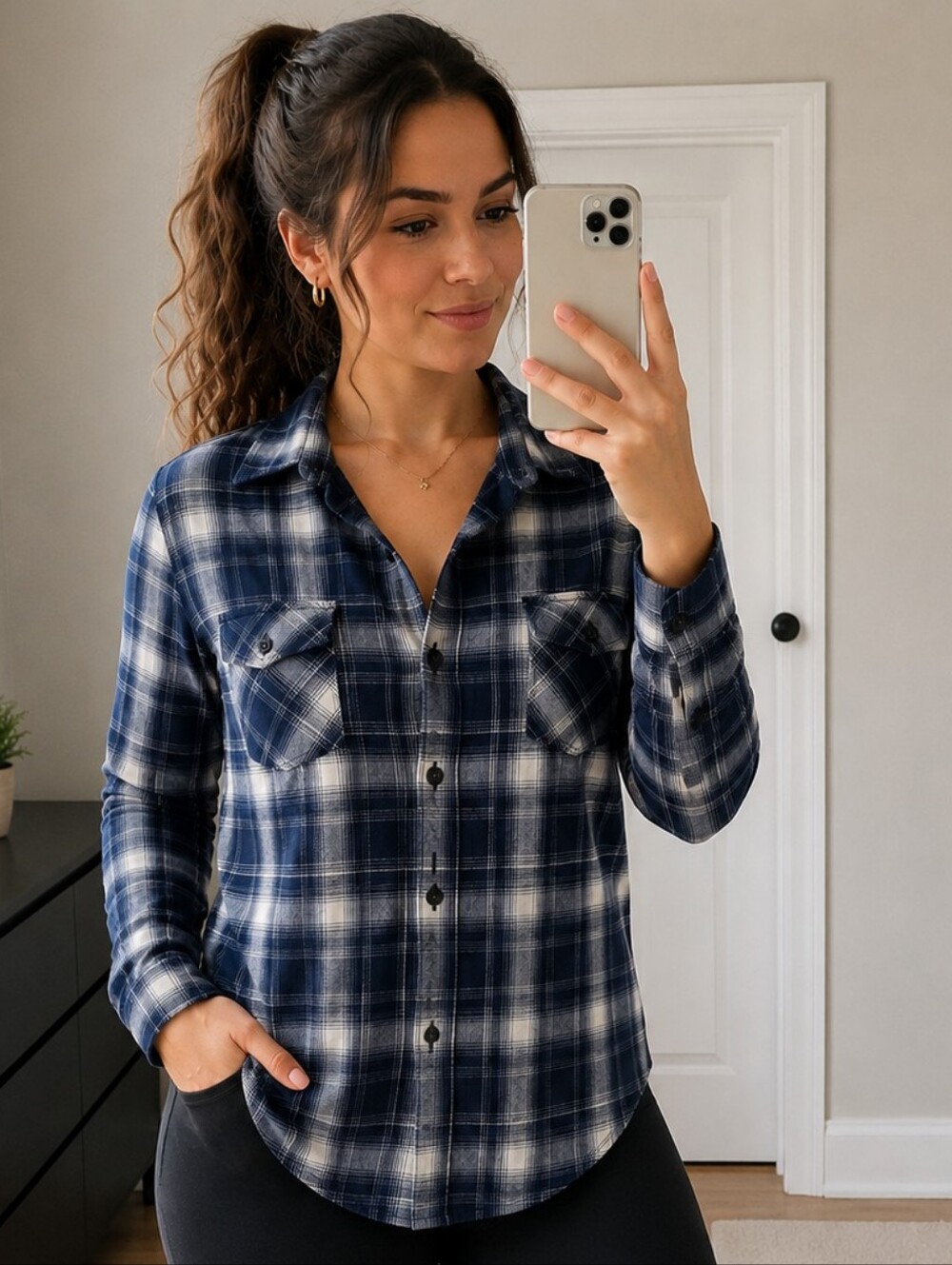 Blue White Plaid Shirt Size M Cotton Button Up Casual Layering Top